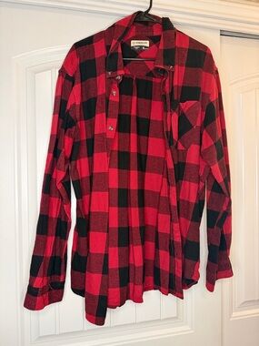 Magellan Outdoors Red and Black Plaid Flannel Shirt